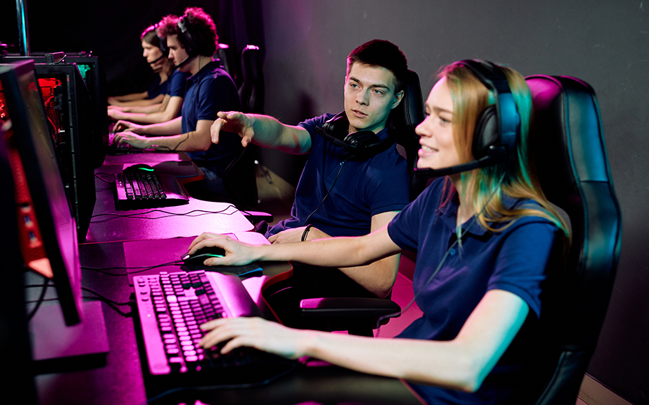 The Growing Popularity of E-Sports as a Competitive Activity